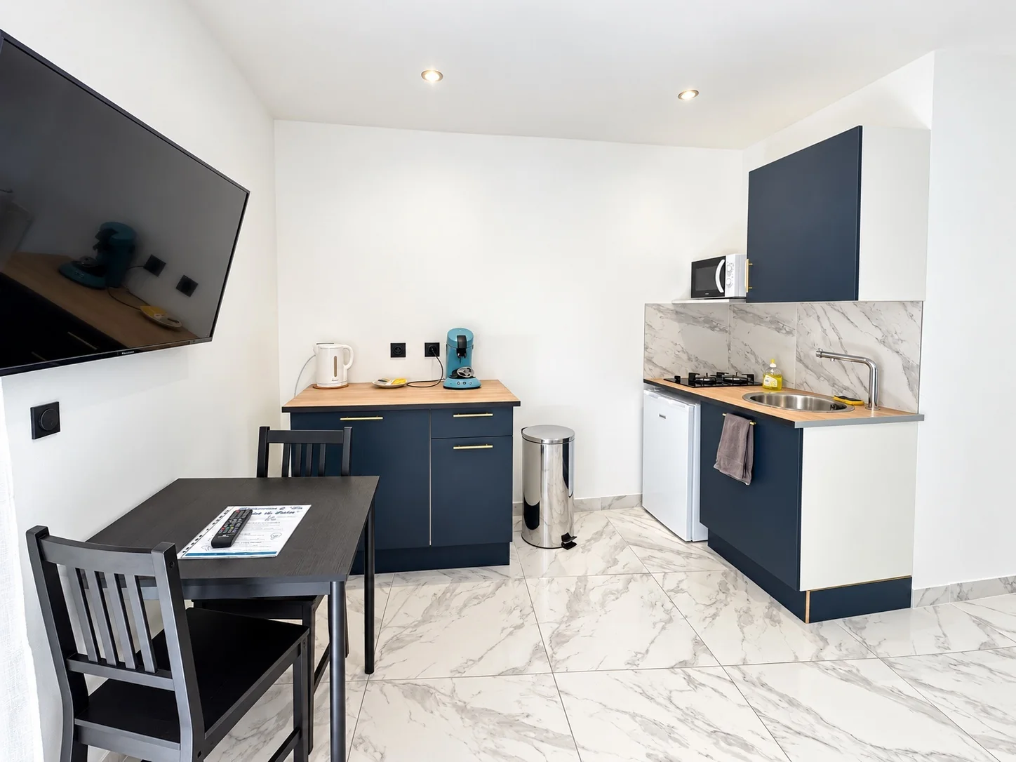 Studio Garden à Menton – vue du logement 2